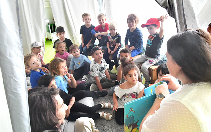 Nauheim-Online - Bcher-Picknick in der Bcherei in Nauheim