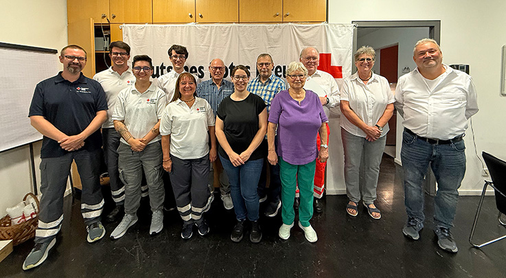 Nauheim-Online - Nauheimer DRK ehrt Mitglieder