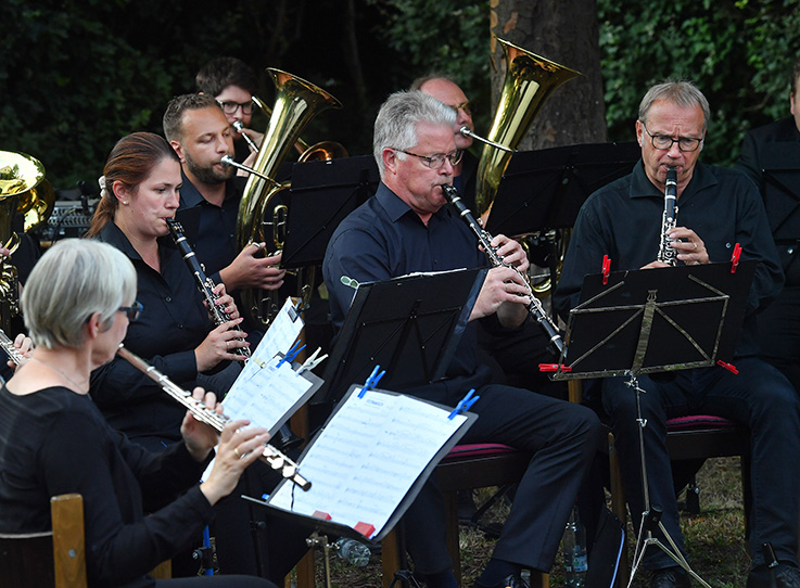 Nauheim-Online - Musikverein Nauheim vor dem 75-jhrigen Bestehen