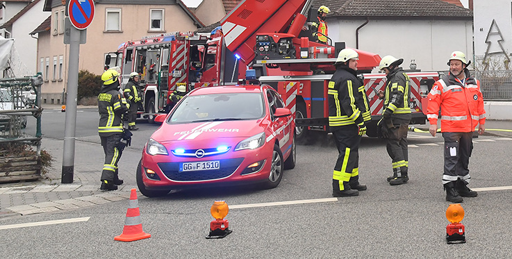 Nauheim-Online - Kommandowagen der Feuerwehr in Nauheim